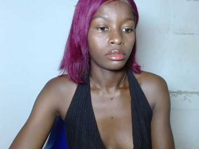 Sugarjuicy247's BongaCams show and profile