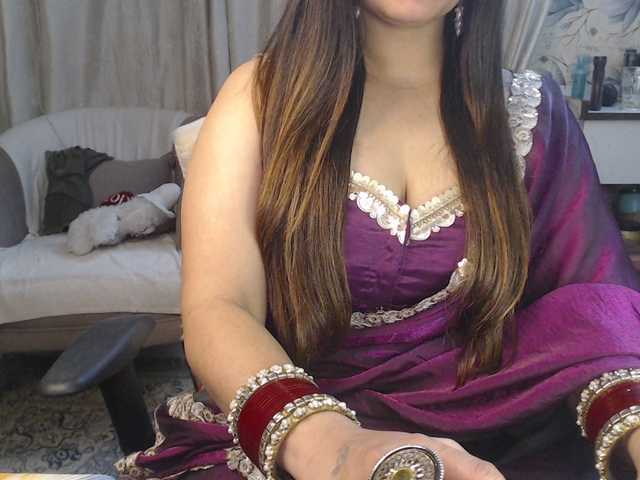 Mahimagic-doll's BongaCams show and profile