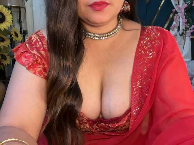 Mahimagic-doll's BongaCams show and profile