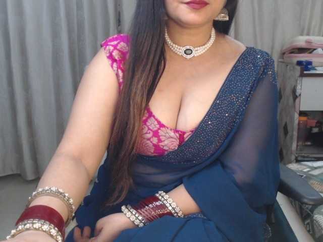 Mahimagic-doll's BongaCams show and profile