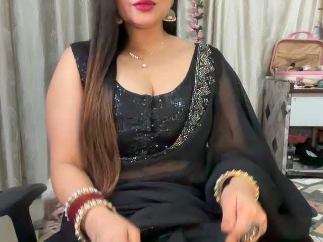 Mahimagic-doll's BongaCams show and profile