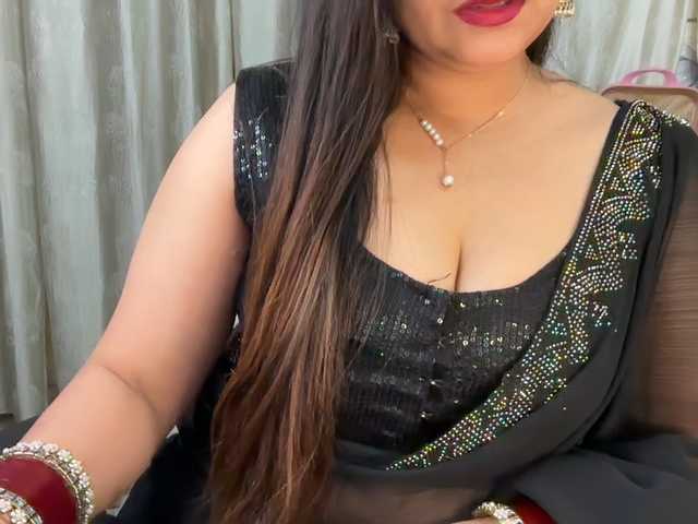 Mahimagic-doll's BongaCams show and profile