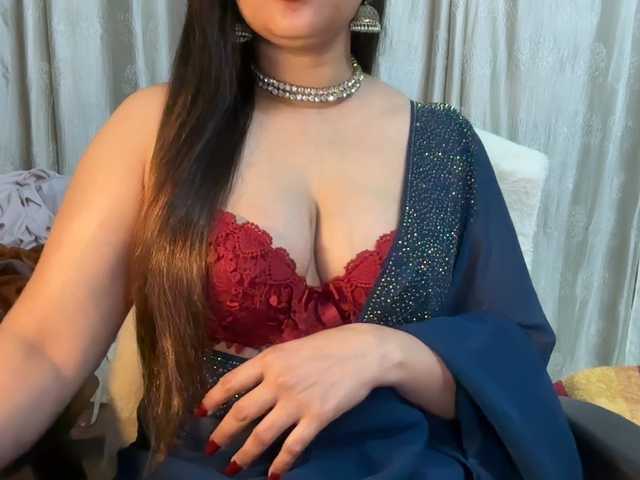 Mahimagic-doll's BongaCams show and profile