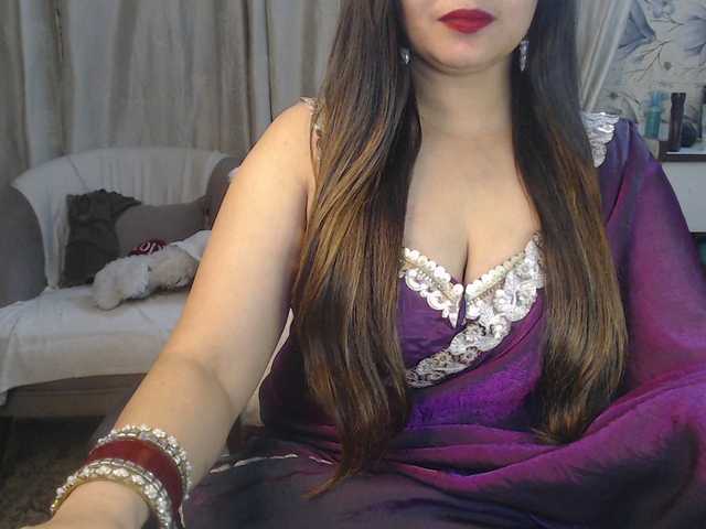 Mahimagic-doll's BongaCams show and profile