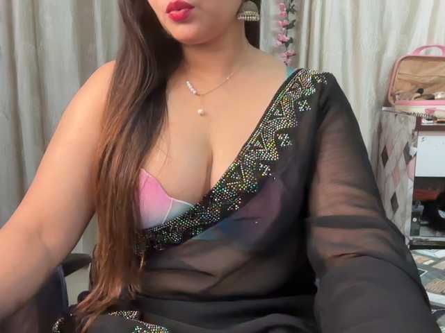 Mahimagic-doll's BongaCams show and profile