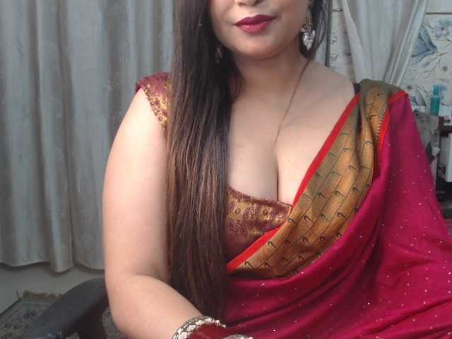 Mahimagic-doll's BongaCams show and profile