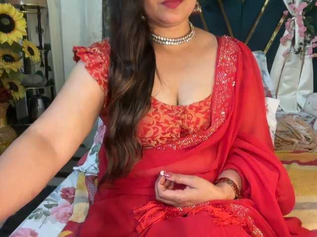 Mahimagic-doll's BongaCams show and profile