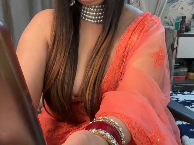 Mahimagic-doll – webcam model profile photo