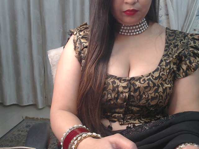 Mahimagic-doll's BongaCams show and profile