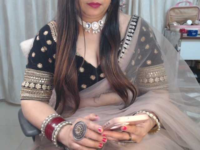 Mahimagic-doll from BongaCams is Freechat