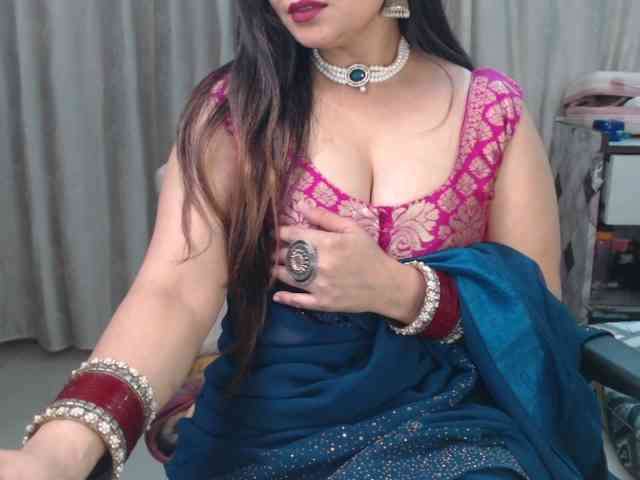 Mahimagic-doll webcam