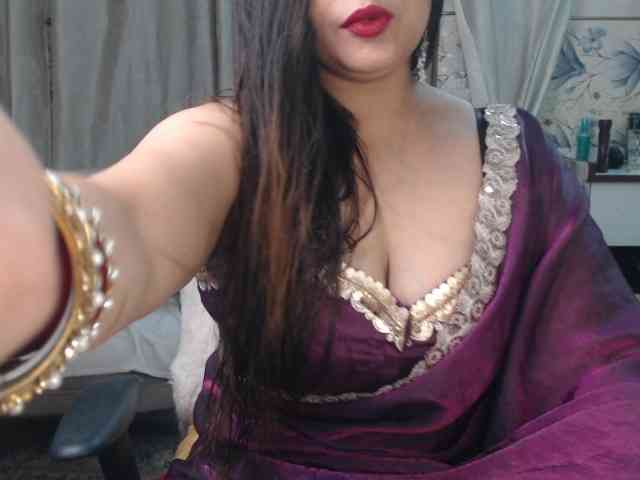 Mahimagic-doll webcam