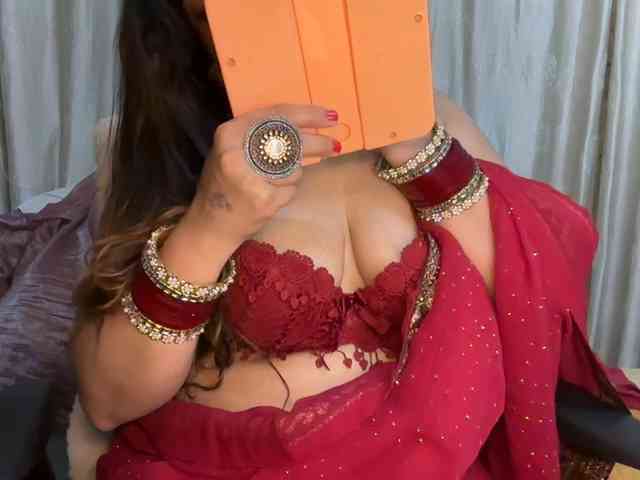 Mahimagic-doll webcam