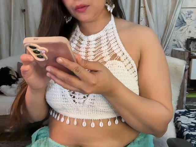 Mahimagic-doll webcam