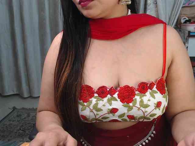 Mahimagic-doll webcam