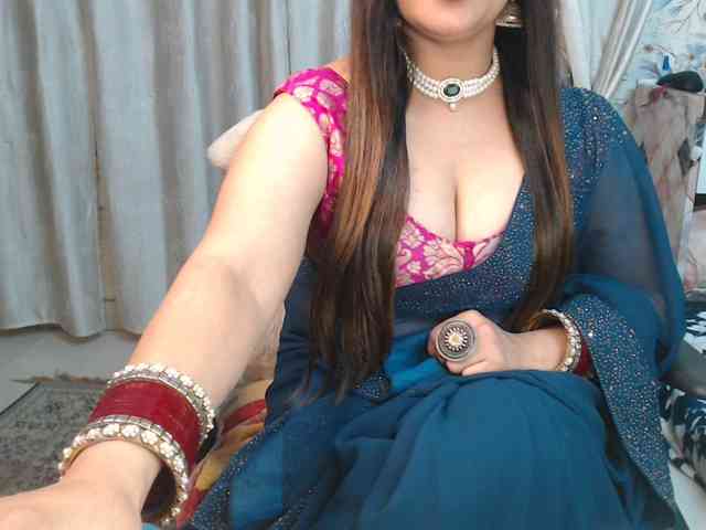 Mahimagic-doll webcam