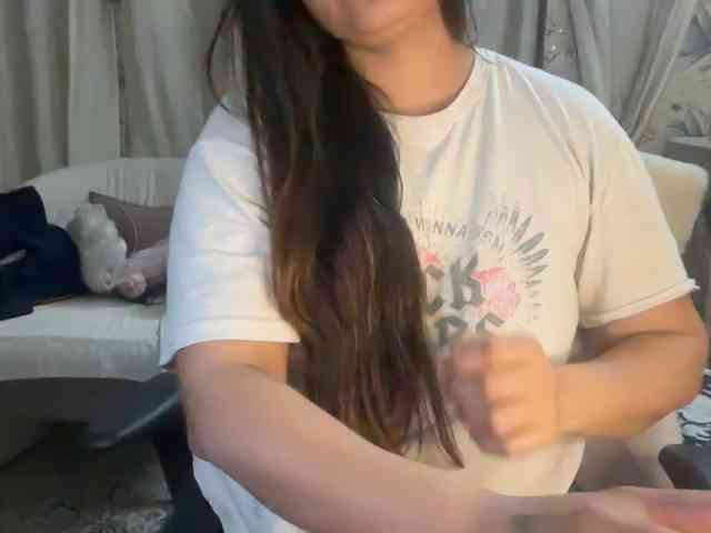 Mahimagic-doll webcam