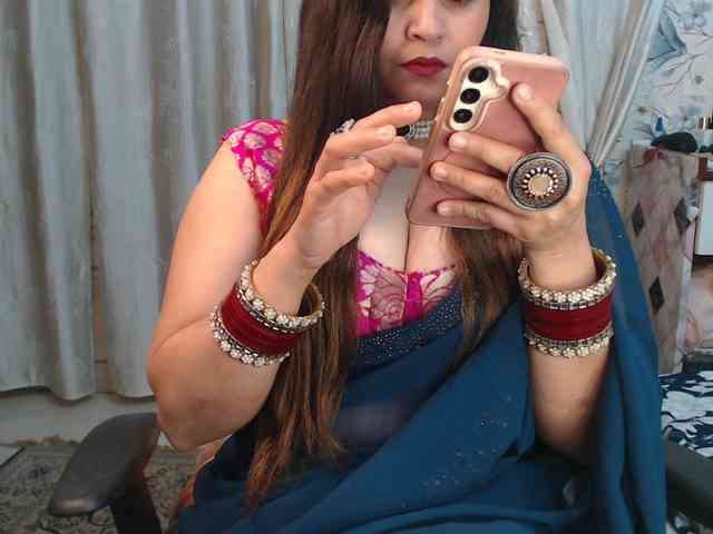 Mahimagic-doll webcam