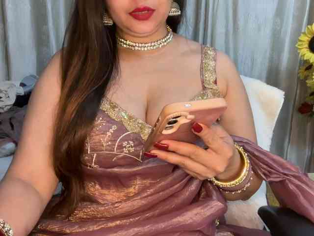 Mahimagic-doll webcam