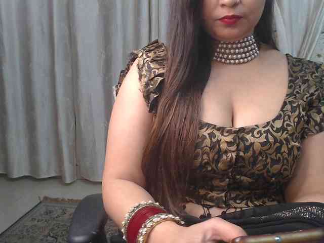 Mahimagic-doll webcam