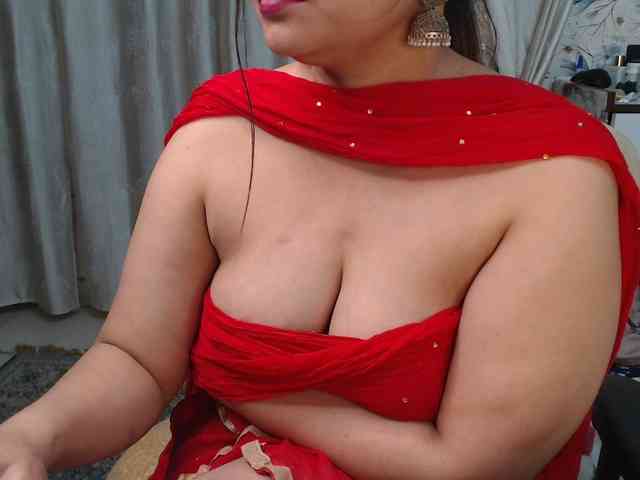 Mahimagic-doll webcam