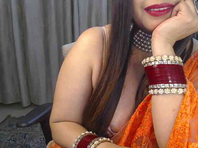 Mahimagic-doll webcam