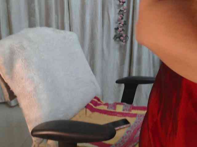 Mahimagic-doll webcam