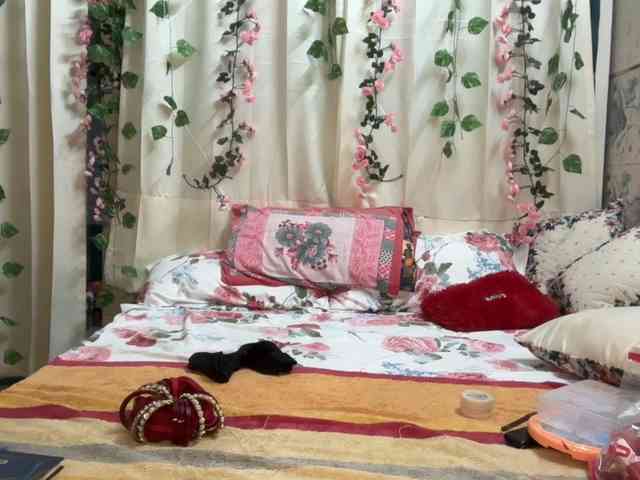 Mahimagic-doll webcam