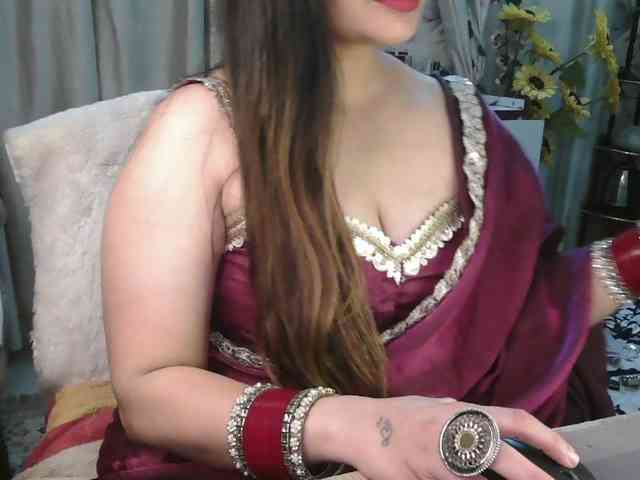 Mahimagic-doll webcam