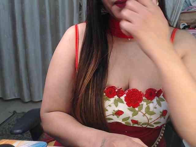 Mahimagic-doll webcam