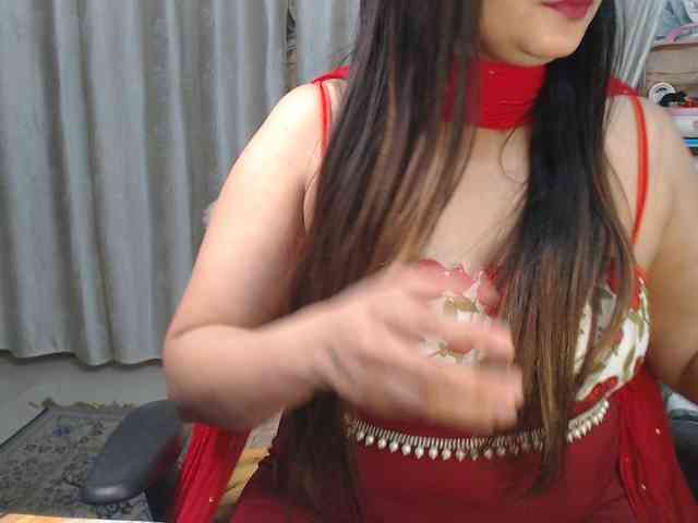 Mahimagic-doll webcam