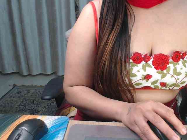 Mahimagic-doll webcam