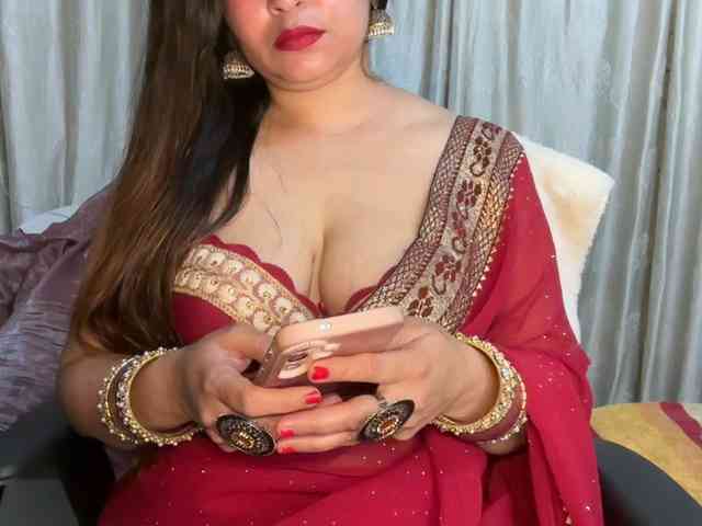 Mahimagic-doll webcam