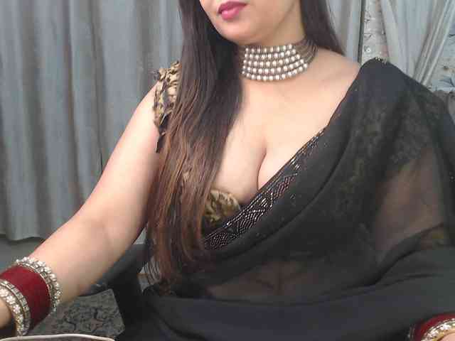 Mahimagic-doll webcam