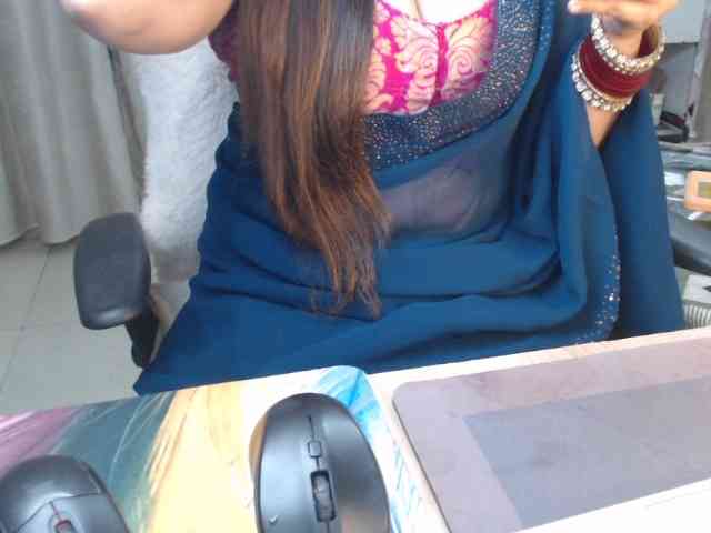 Mahimagic-doll webcam