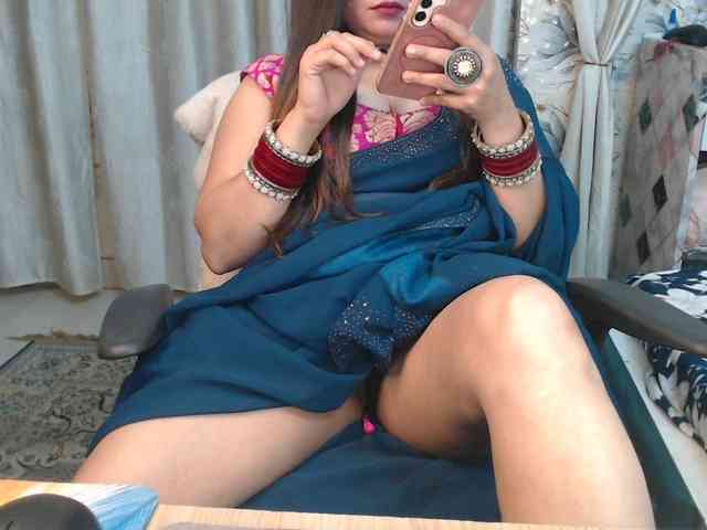 Mahimagic-doll webcam