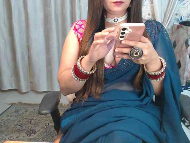 Mahimagic-doll webcam