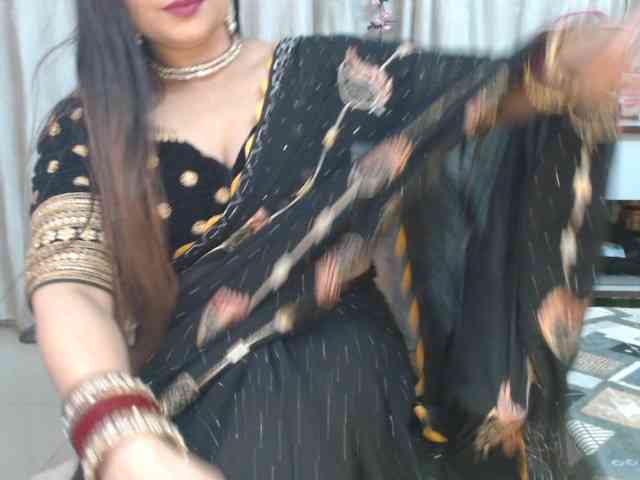 Mahimagic-doll webcam