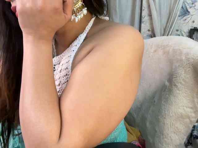 Mahimagic-doll webcam