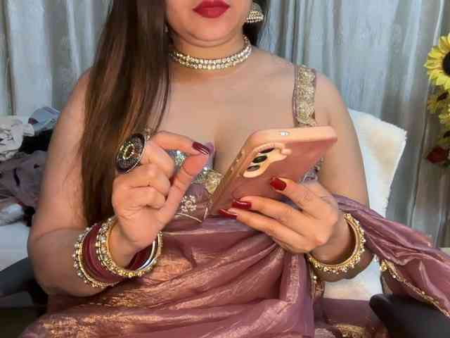 Mahimagic-doll webcam