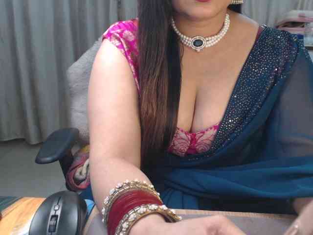 Mahimagic-doll webcam