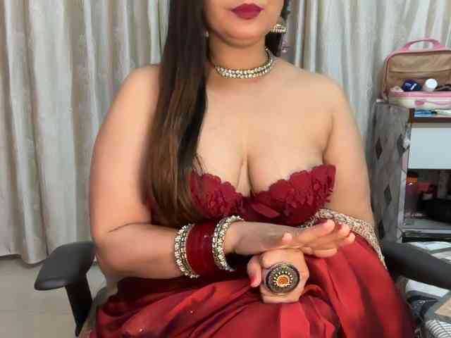 live on webcam Mahimagic-doll