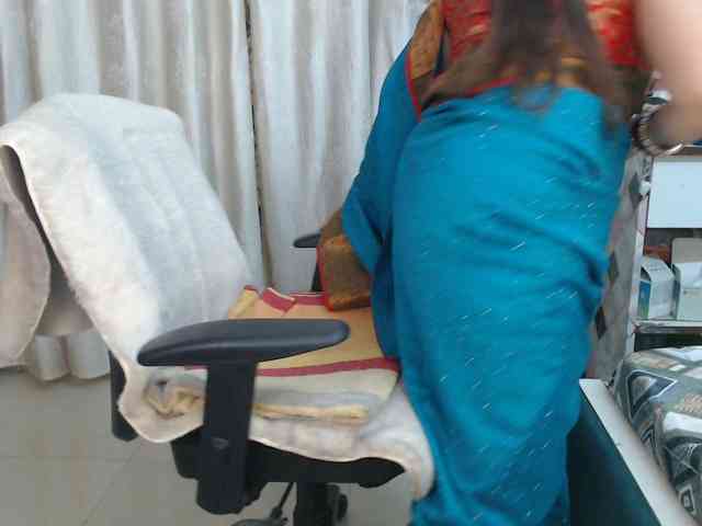 Mahimagic-doll webcam