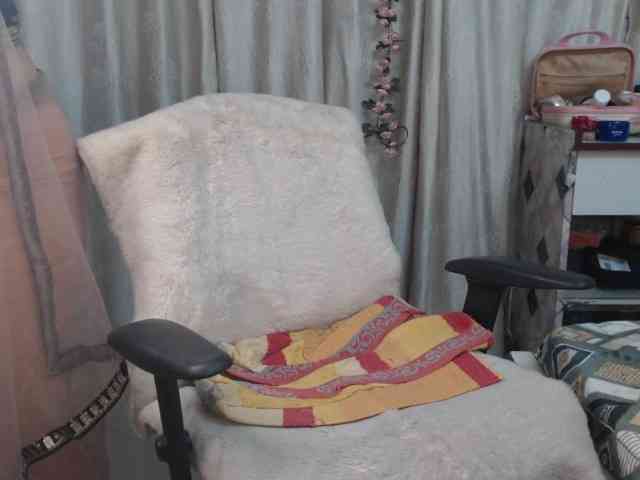 Mahimagic-doll webcam