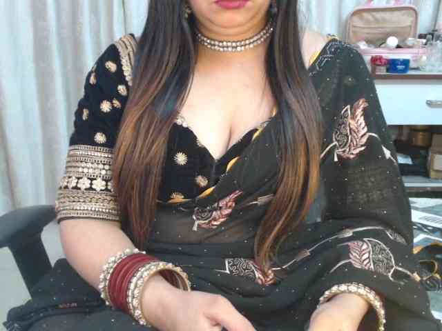 Mahimagic-doll webcam