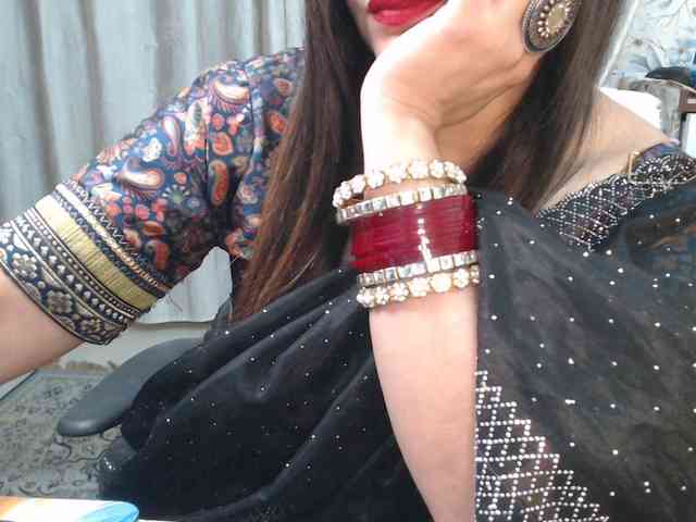 Mahimagic-doll webcam