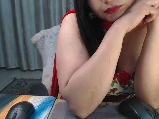 Mahimagic-doll webcam