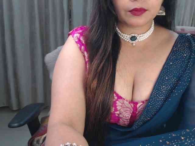 Mahimagic-doll webcam