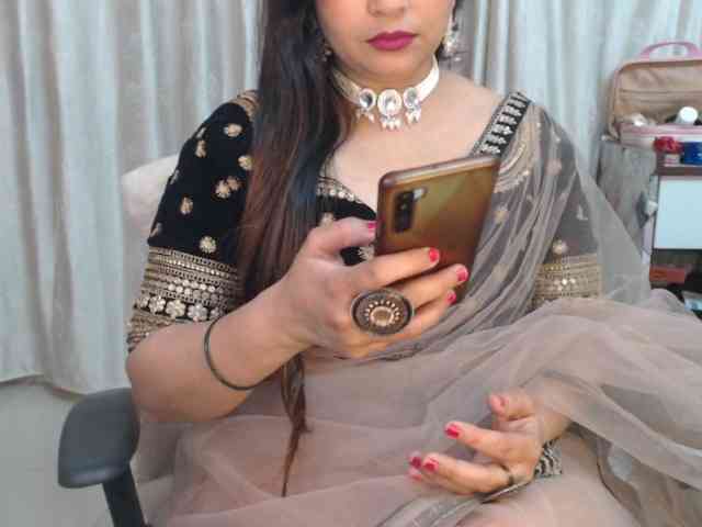 Mahimagic-doll webcam