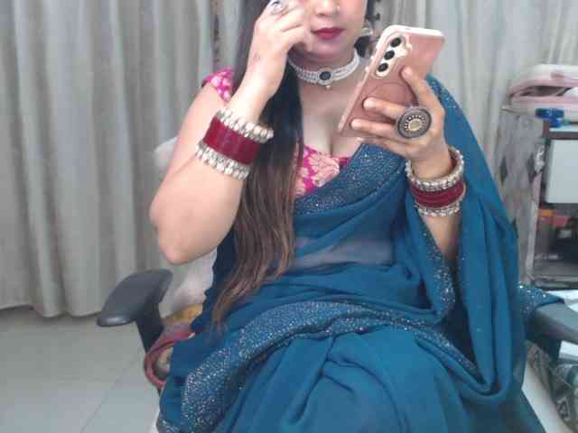 Mahimagic-doll webcam